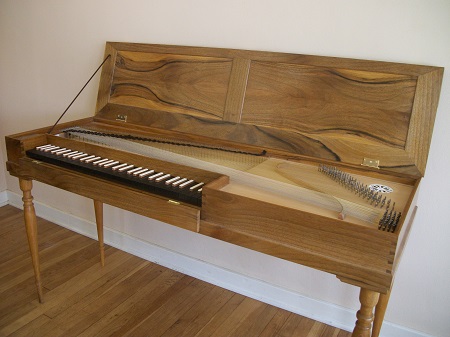 Silbermann adaptation in European walnut